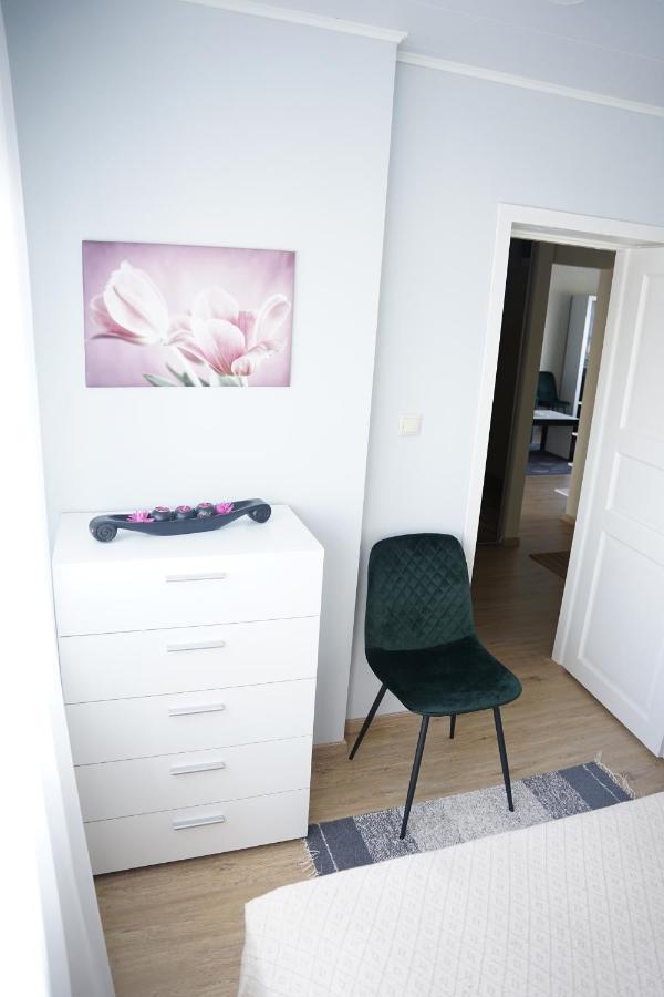 Liivaoja Apartment Кярдла Экстерьер фото